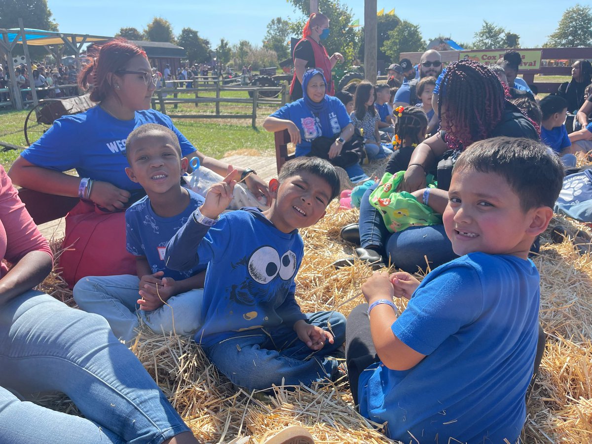Bucknell Elementary tweet media