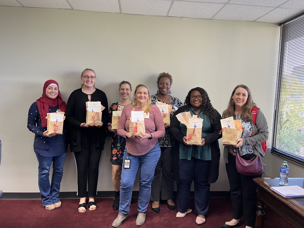 mogorman_bcsd's tweet photo. Happy Coaches Day to our fantastic PEC Team! These ladies work so hard to support our schools! ⁦@BibbSchools⁩ ⁦@AreeByrd⁩ ⁦@HallRRG⁩ ⁦@PECBibbCounty⁩ #Built4Bibb #Built2Grow https://t.co/XVCGWyRiwx