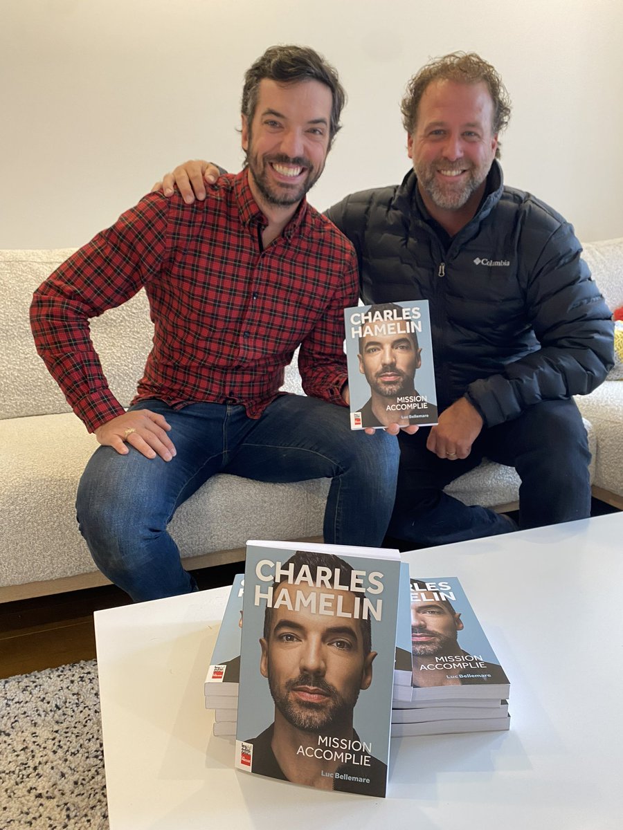 Charles Hamelin (@speedskater01) on Twitter photo Tout chaud sortie de l’imprimante! Je suis tellement heureux et émotif de pouvoir enfin mettre la main sur un exemplaire de ma biographie Mission accomplie disponible dès le 20 octobre prochain. Très hâte que vous puissiez avoir votre copie. 😍 Merci à mon ami <a href="/lucbellemareRDS/">Luc Bellemare</a> Tout chaud sortie de l’imprimante! Je suis tellement heureux et émotif de pouvoir enfin mettre la main sur un exemplaire de ma biographie Mission accomplie disponible dès le 20 octobre prochain. Très hâte que vous puissiez avoir votre copie. 😍 Merci à mon ami <a href="/lucbellemareRDS/">Luc Bellemare</a>