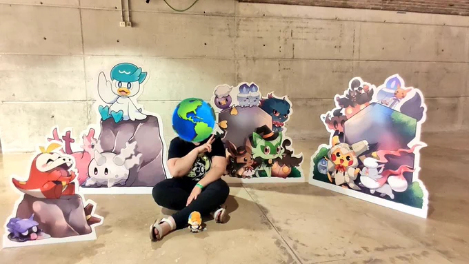 El photocall para  esta listo ( no he podido ver aun las lonas .Mañana por la mañana haré foto ya que estará  el fuecoco estará en mi stand ya que llegó la versión corregida 