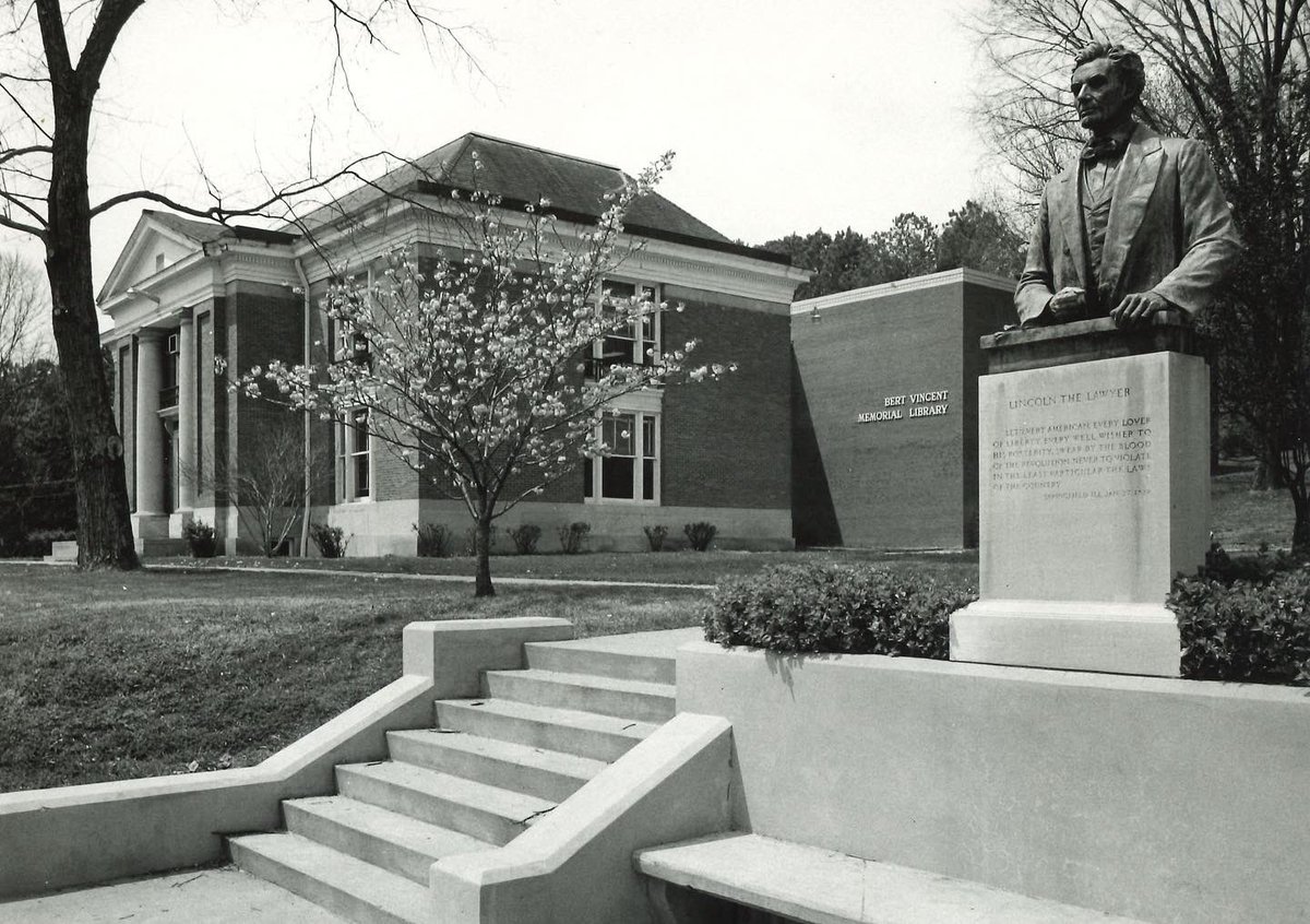 LMULibraries's tweet photo. It is homecoming weekend at Lincoln Memorial University! Come reminisce at the Carnegie-Vincent Library #lmu #lmulibraries #lincolnmemorialuniversity #lmuarchives #lmu125 https://t.co/jC2cEYU0G2