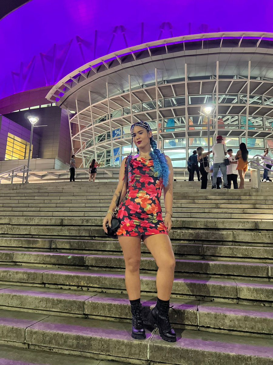 ymary01's tweet photo. Necesito que @jaywheelerpr lo vea! Ya que seguridad no me permitió entrar el cartel 💔 Me ayudan???
PD: si lo ves, me lo contestas con un video cantando un poco de Take My Life? 🥹 #PleaseRT  #choliseopr #concertjaywheeler #teamrueditas #jaywheeler #pfknr #viral @zhamirazambrano https://t.co/RPczTM6gOn