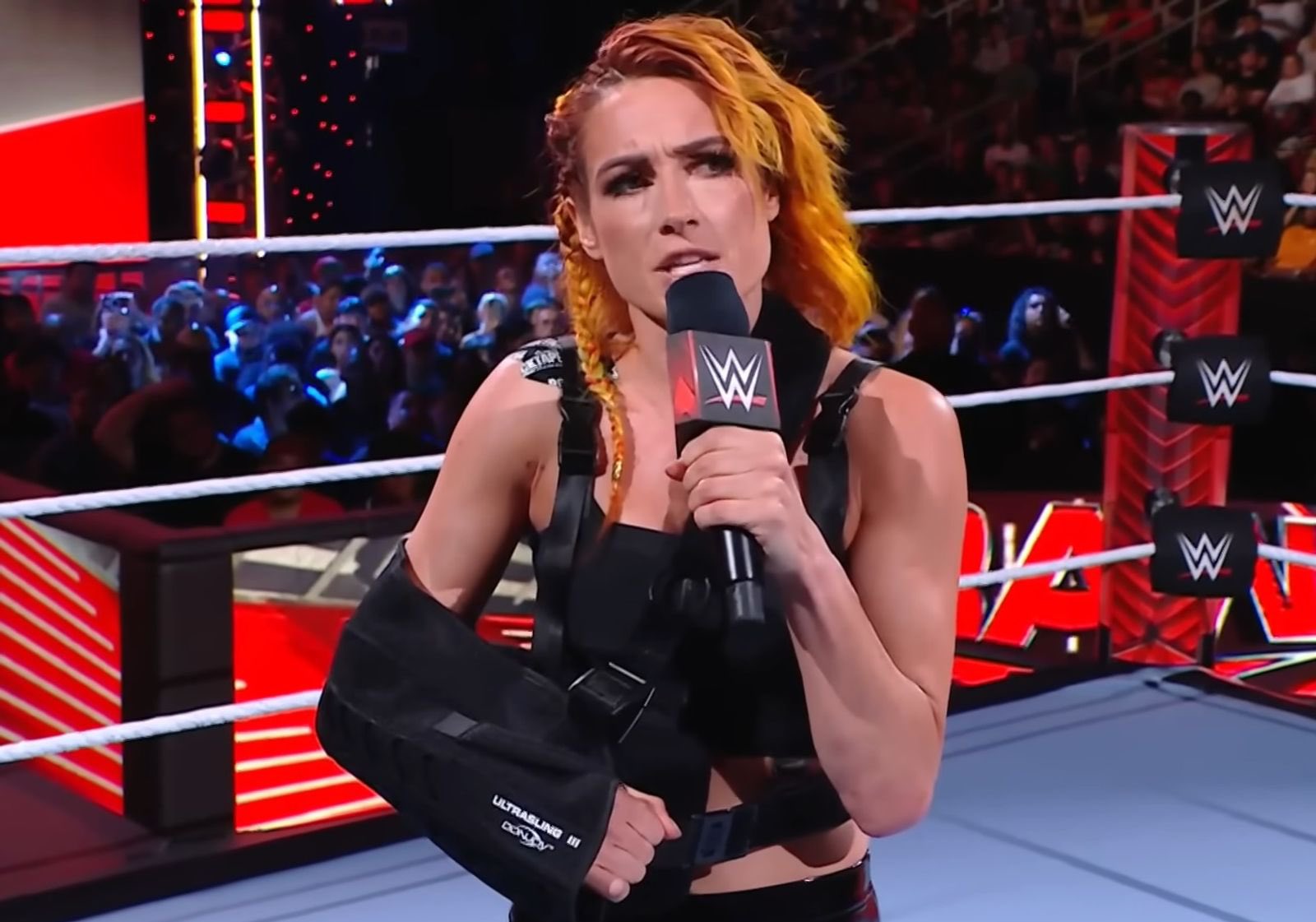 WWE Raw: Becky Lynch Inching Closer For Impending Return? 1