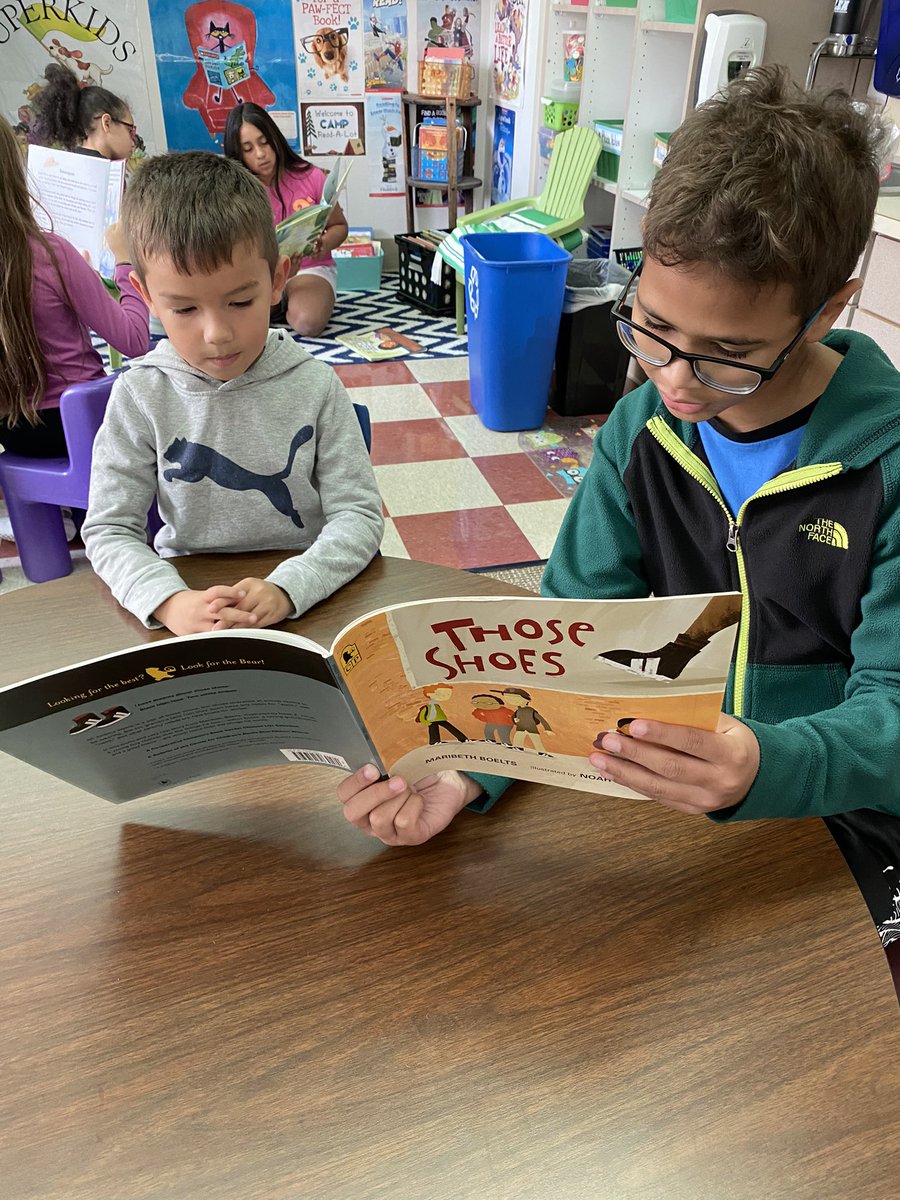 RForgotch's tweet photo. We loved ending the week reading with our K5 buddies! https://t.co/vA4TruuwQW