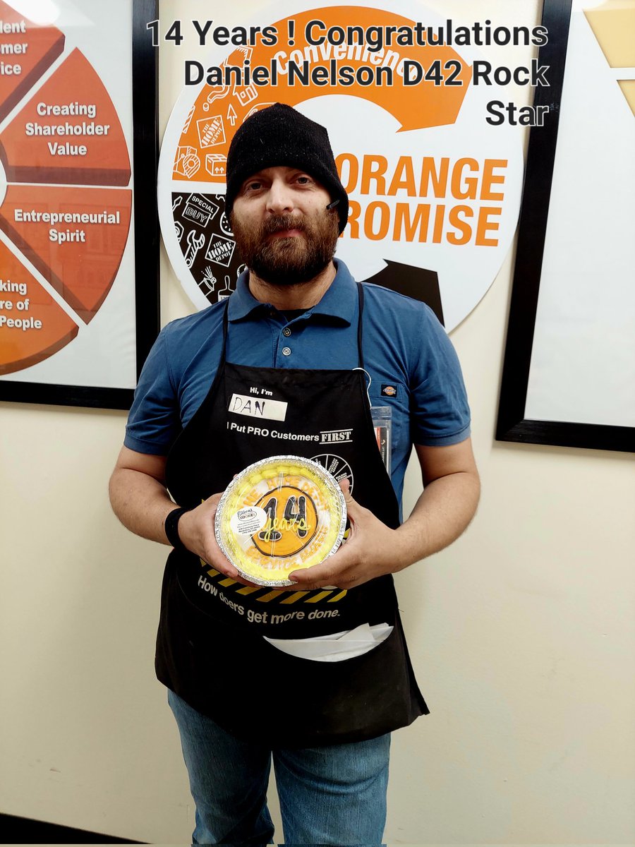 MaryKPerryman1's tweet photo. D42 Rock Star Dan Nelson 14 Year Anniversary 10/08 
#dreamteam2217 https://t.co/ESLSro4T0g