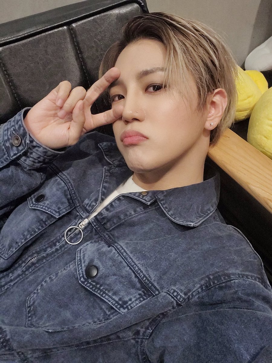 OnThisDayACE's tweet photo. [201008] // Two Years Ago

A.C.E Twitter update from Donghun

🕊️ https://t.co/Od9hqfF1pW

@official_ACE7
#ACE #에이스 #Donghun #동훈 https://t.co/FUMT4Ug6hi