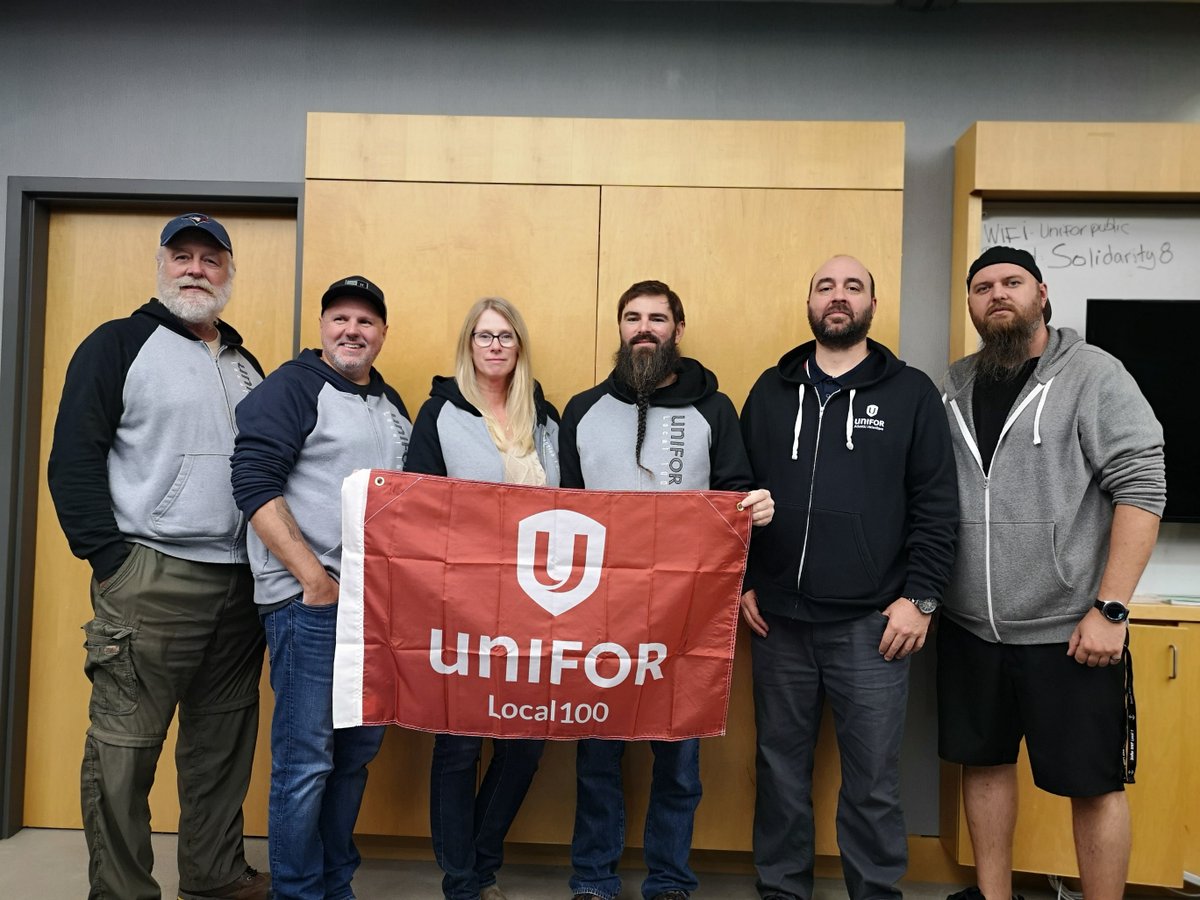 UniforTheUnion's tweet photo. #Unifor has reached a tentative agreement on behalf of Local 100 members at the Autoport vehicle processing and transshipment facility. #canlab
https://t.co/H2Hrt4OxZZ https://t.co/JS0Gehdqz7