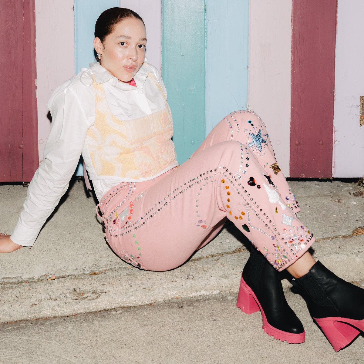 R&amp;B singer-songwriter <a href="/urfavesister/">Sister</a> rocks <a href="/sorelfootwear/">SOREL</a> as she gives a sneak peek into her day-to-day routine that helps her translate her artistic abilities into audio and visual magic. #sponsored
sorel.com/c/women/collec…