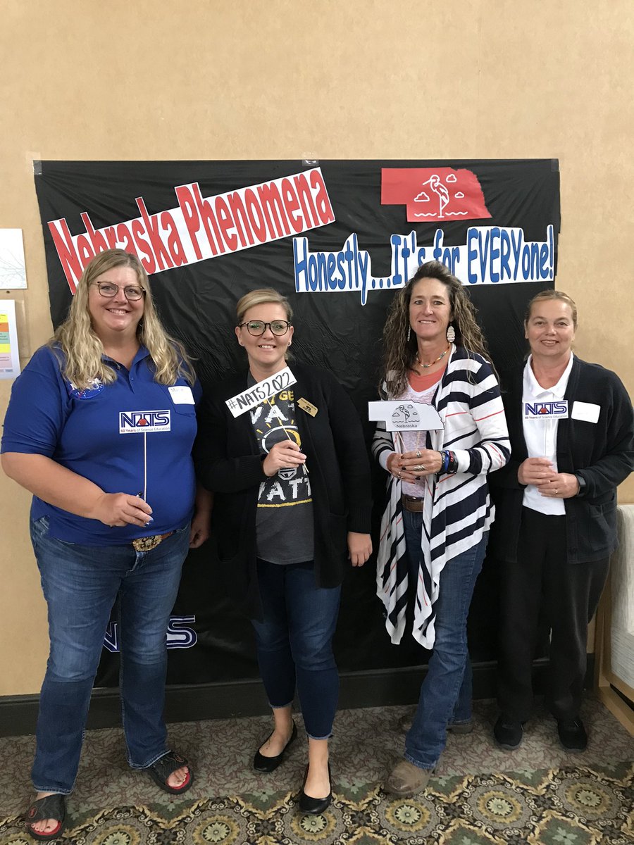 Sciencesaurus's tweet photo. Presentations at NATS! Rangeland analysis platform. Rangeland Literacy. #prairieproject https://t.co/csjv8RBlWA