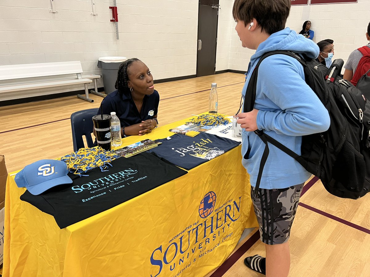 Wunderlich Intermediate’s First Annual College and Career Day!