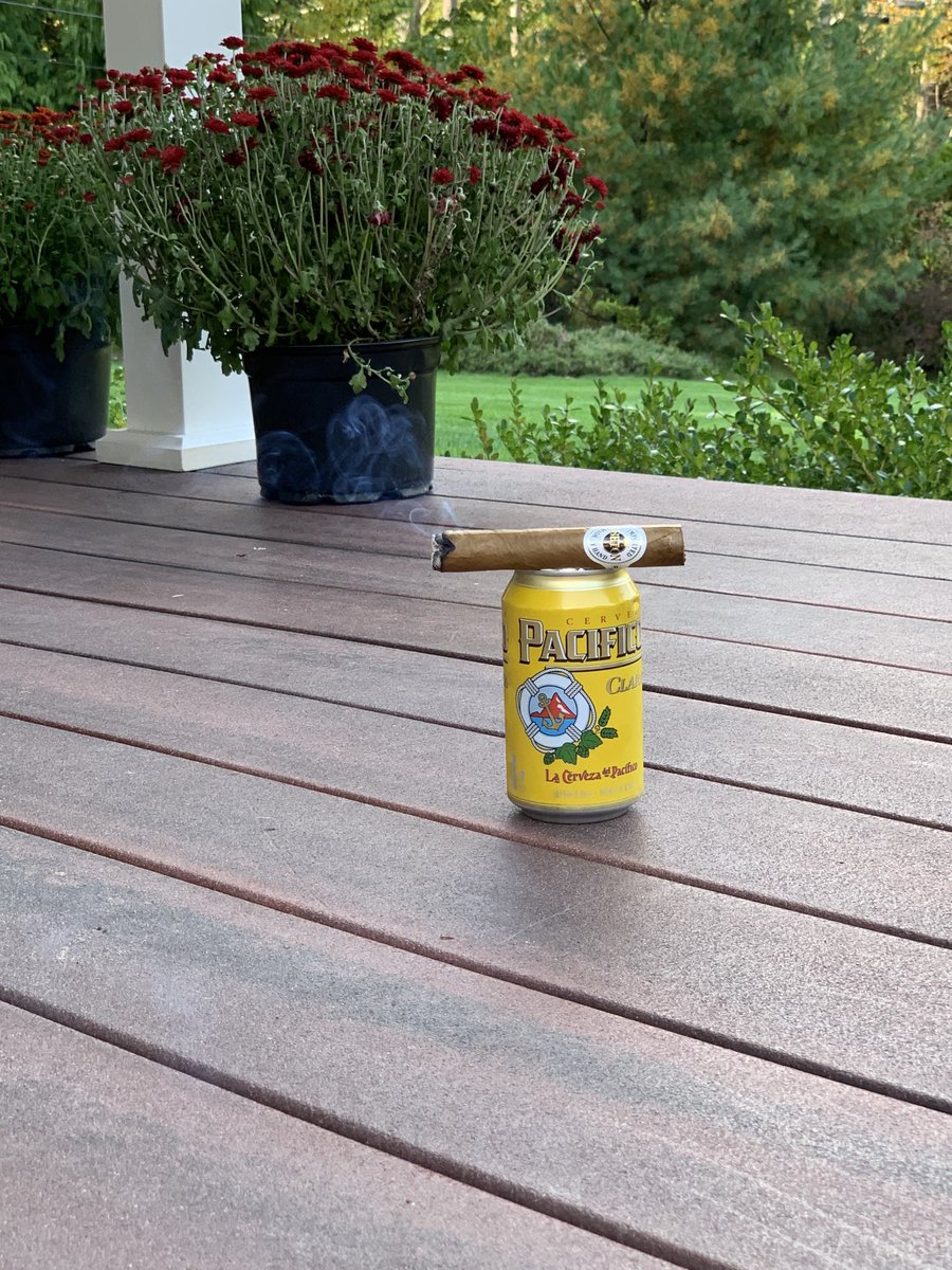 BASSnNH07's tweet photo. Bye summer.  See you again soon.  #NH https://t.co/hT2UzDuhqC
