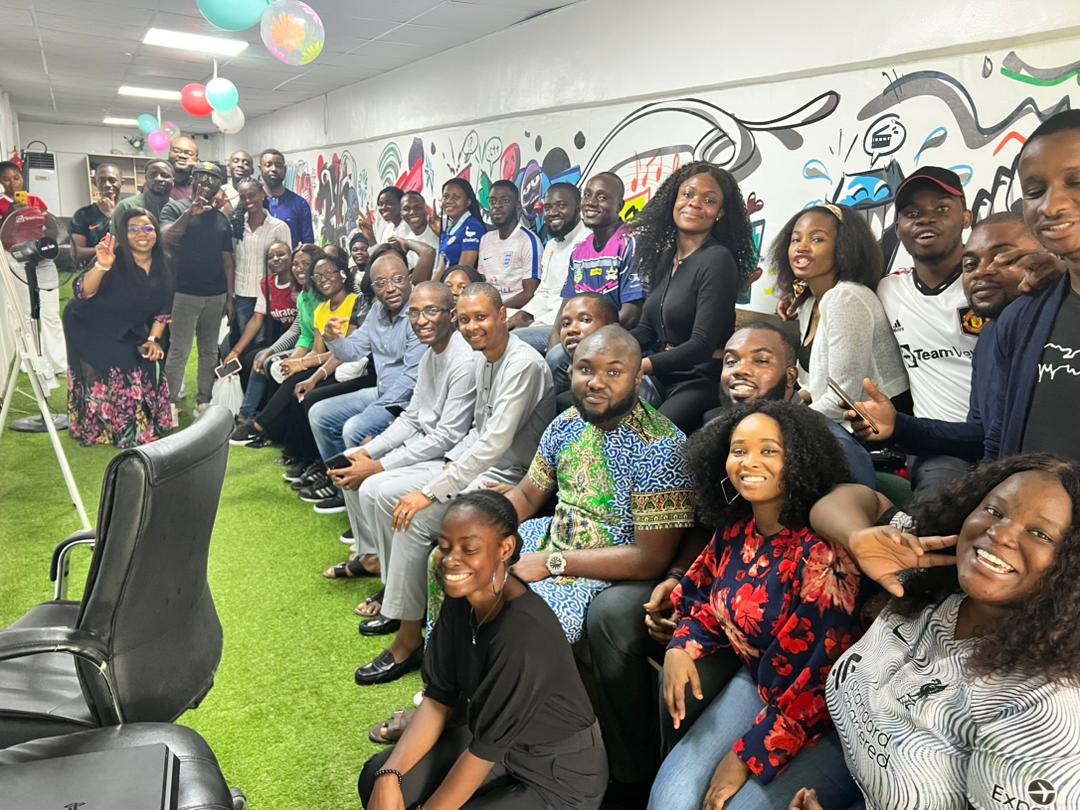 WragbyNg's tweet photo. At Wragby, customer enthusiasm is our watchword. Happy customer service week from  us to you!

Some snapshots from our customer service week celebration😊 🎈 🎉. #customerserviceweek #celebrateservice #csweek #technologypartner #2022 https://t.co/7g38taozAV