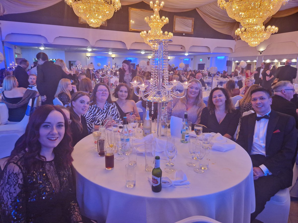 stacelking's tweet photo. @nhsuhcw @MarieFogarty7 @AdrianCabaluna @LisaMcginty3 @liz_dean2020 @ratheram_roxy wish us luck! #teamoftheyearnominee #oscas https://t.co/wRi1kdy9T2