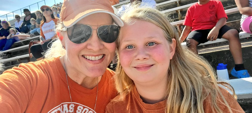 mrskristinhaney's tweet photo. UT Longhorn Band practice with my girl, thanks to no school for kids and PD for teachers! โค๏ธ ๐ค
#texasouweekend #raisingherright #hookem https://t.co/tRqcT6dvfJ