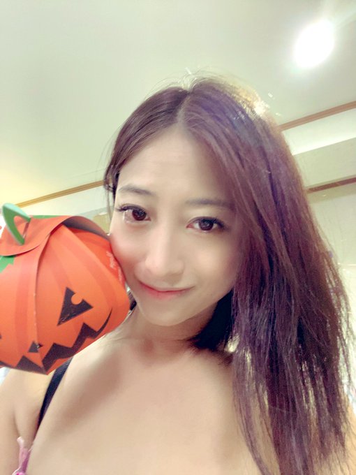 #新大久保　プラスワンさん　#個人撮影会 雨でお足元の悪い中、本当にありがとうございました^ - ^  お土産、いろいろ楽しんでもらえたかな！？ 次回は、来月１１日^ - ^ みんな、楽しみに待っててね❤️ #加瀬あゆむ<a href="/tag/%E6%96%B0%E5%A4%A7%E4%B9%85%E4%BF%9D"class="tags">#新大久保</a><a href="/tag/%E5%80%8B%E4%BA%BA%E6%92%AE%E5%BD%B1%E4%BC%9A"class="tags">#個人撮影会</a><a href="/tag/%E5%8A%A0%E7%80%AC%E3%81%82%E3%82%86%E3%82%80"class="tags"><span>#加瀬あゆむ</span></a>