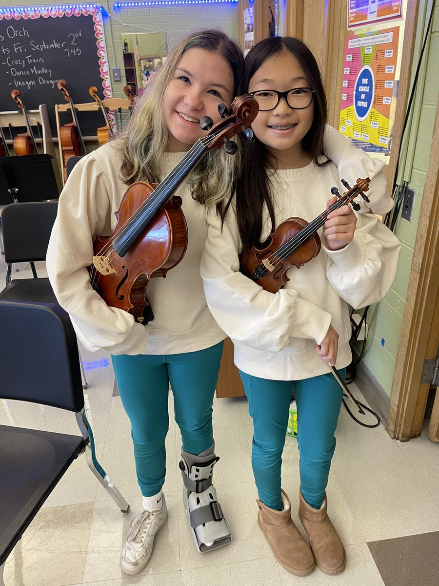 Viola Birthday Twins! <a href="/LakeForestSD67/">Lake Forest School District 67</a> #WeAreDeerpath