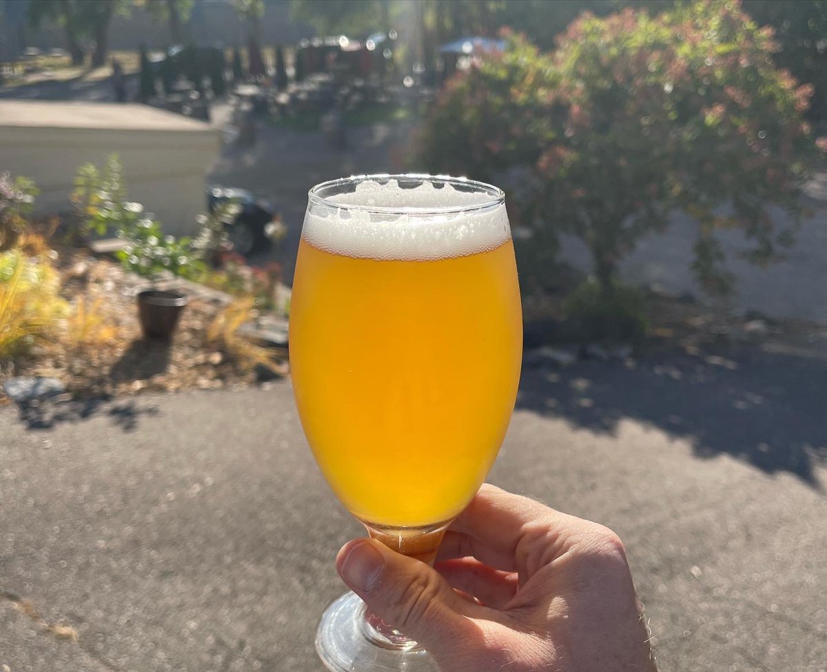The_Card_Table's tweet photo. 🔥 🍕 🍺 Friday ✌️ ❤️ https://t.co/Hsi0lBghP0