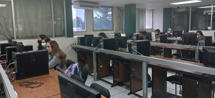 ItcelayaOficial's tweet photo. Estudiantes del TecNM en Celaya reciben capacitación de la empresa Eli Lilly, una de las farmacéuticas mas grande a nivel global. #SoyLince #ComunidadTecNM
Leer más 👉🏼 https://t.co/W43hjv9Ggj https://t.co/XCBVnp5syY