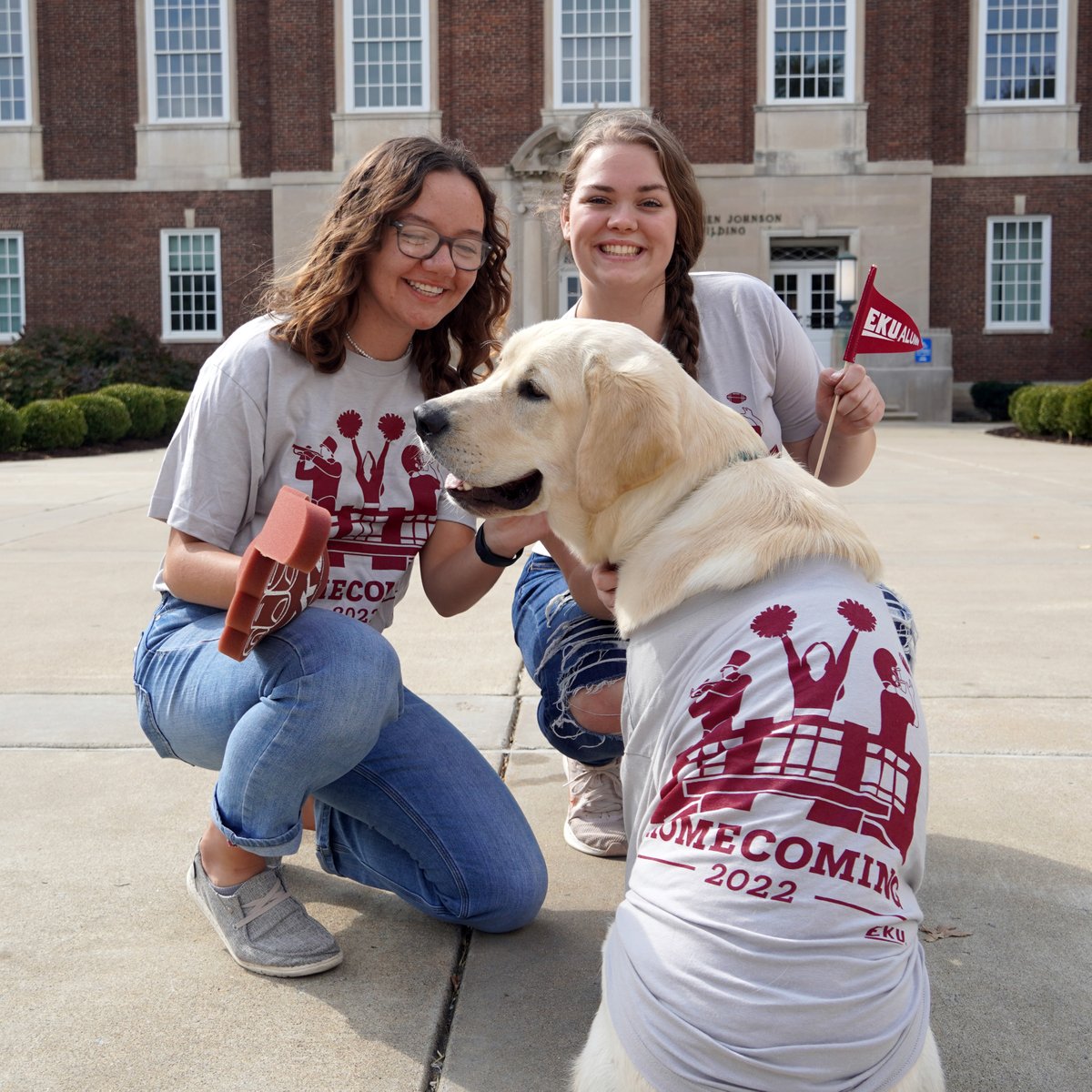 EKUalums's tweet photo. Flyer wants everyone to know that he's super excited for @EKU Homecoming 2022! He couldn't quite reach Daniel Boone's toe but he thinks he's lucky enough already. #homEKUming https://t.co/vVvLTw5x5e