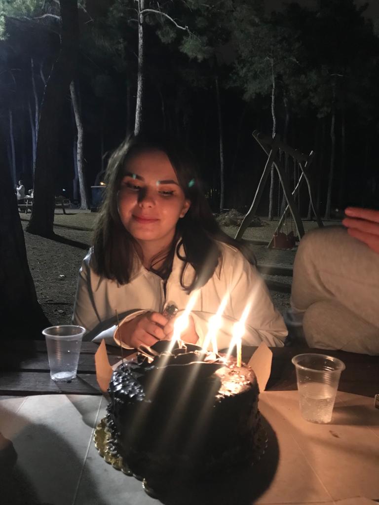 Pasta görmüş masum köylü ben 🥺