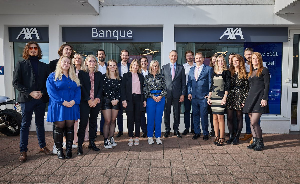 GROSEmmanuel's tweet photo. @thomasbuberl , directeur général du groupe Axa, nous a fait l’immense honneur de nous rendre visite à Strasbourg ! 
Accompagné de @guiborie , directeur général délégué, Gilbert CHAHINE, directeur AERPI, @ThierryGMT ,  Thibault De Bonnaventure, @Alain_Guyon , Vincent Renault. https://t.co/s2NvrApFL5