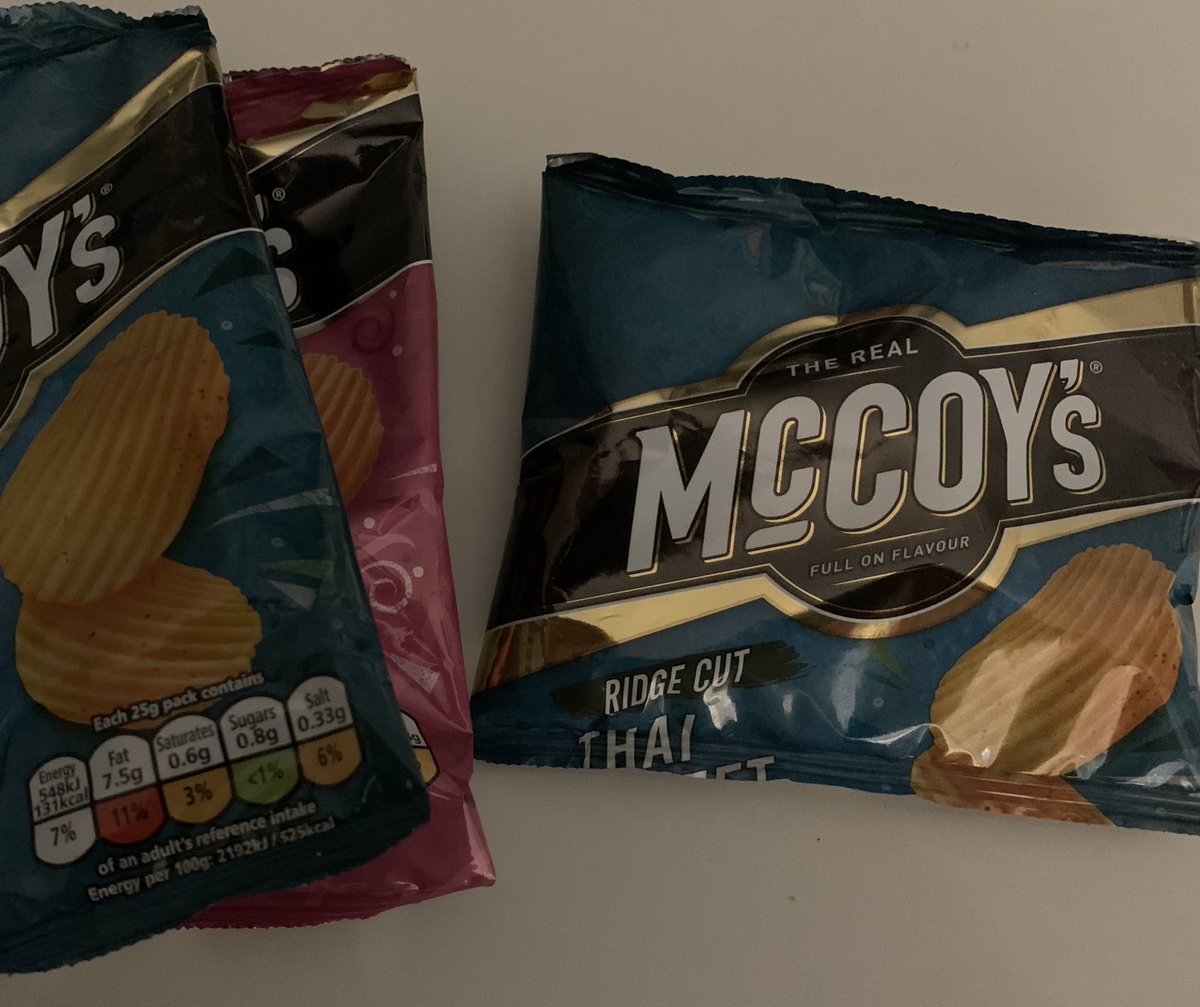 AreArePee's tweet photo. @McCoys didn’t know you did mini packets 😳 https://t.co/92O3HAyS13