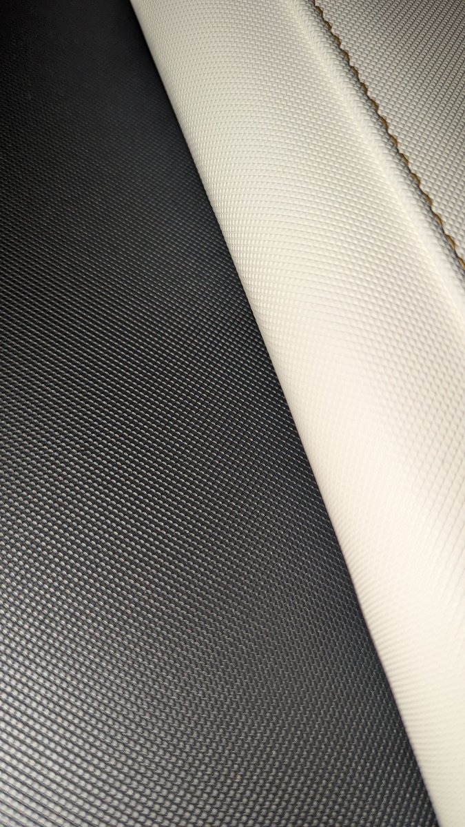 PokeGirlLauren tweet media