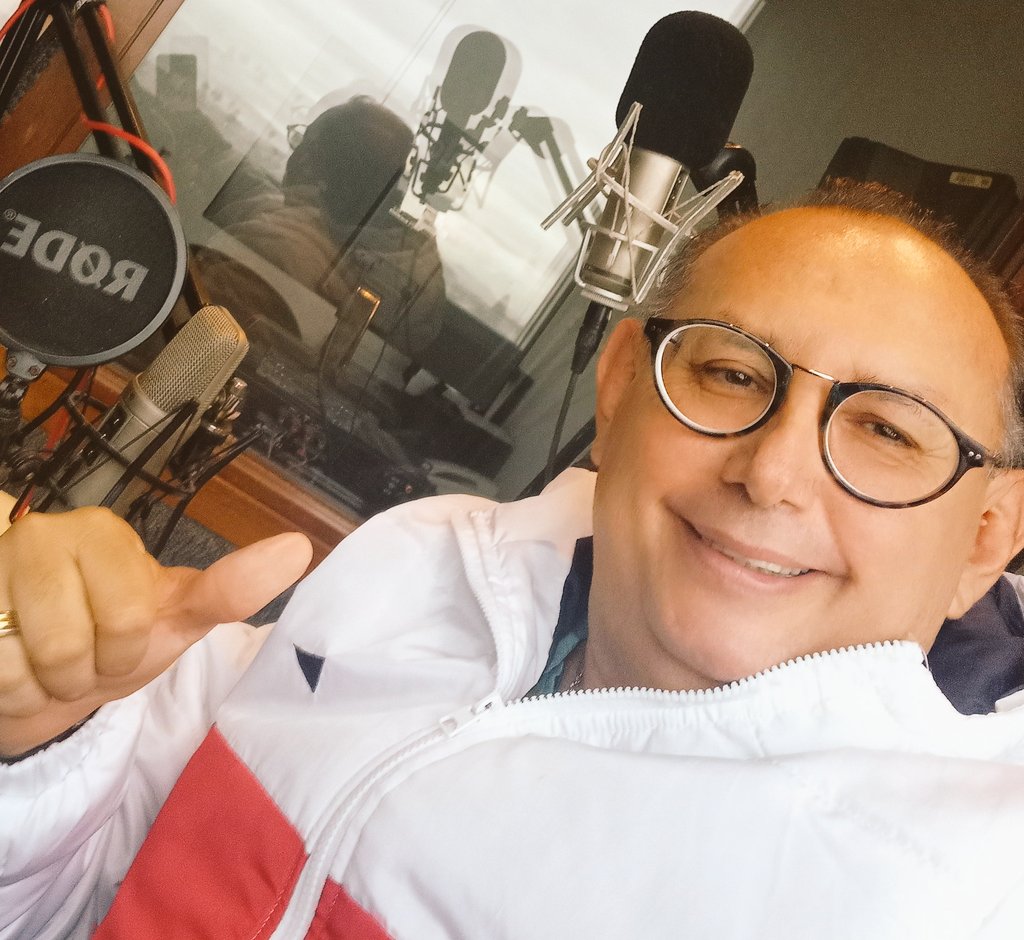drdavalosopd's tweet photo. #UniversoMedicoDK
Al aire este sábado de 8 a 10 AM en @dk1250 [Editorial] #3Recetas | Temas #depresión | #alergias | #meningitis | #dolor | #donadoresaltruistas | #obitos  | Produce y Conduce el Periodista Médico @MARTINDAVALOS 
@PrensamericaYA @fpa @rtve #APIAC https://t.co/xOlWTjYOXj
