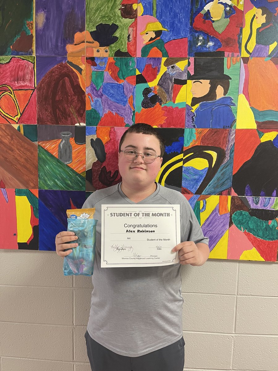 MonroeCoALC's tweet photo. BIG shoutout to the ALC’s Students of the Month! Proud of the example you set for your peers & the pride you take in your work! Keep working hard! English: Katlyn Phillips/ Art: Alex Robinson/ Math: Madison Whitt/ Law & Public Safety: Reid Morris #mcalc #mcsd #TogetherWeWill https://t.co/UPtWfyfnYd