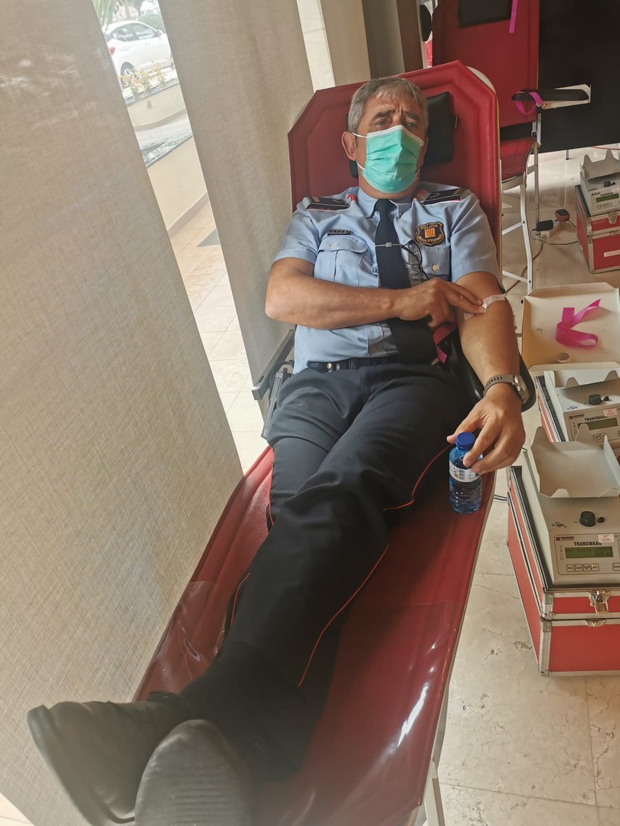 Banc de Sang (@donarsang) on Twitter photo Gràcies a totes les donacions de sang i plasma avui a #LloretdeMar durant el 65 Congrés #IPA a <a href="/EveniaHotels/">Evenia Hotels</a>. La vostra ajuda és imprescindible! Gràcies a totes les donacions de sang i plasma avui a #LloretdeMar durant el 65 Congrés #IPA a <a href="/EveniaHotels/">Evenia Hotels</a>. La vostra ajuda és imprescindible!