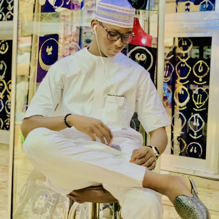 basharpurejoy's tweet photo. #NewProfilePic https://t.co/2d415oTwzc
