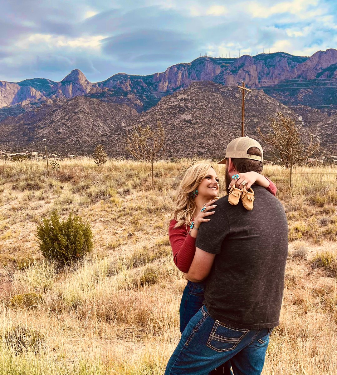 TejasTay's tweet photo. Our next big adventure - Mom &amp; Dad🤍 https://t.co/eGeo3ABOeX