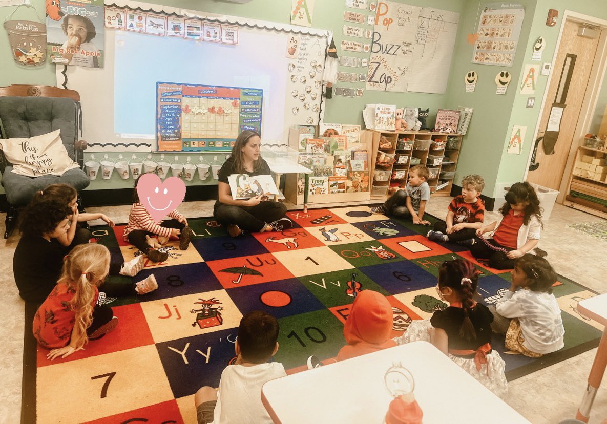 We had a very special visitor today! Thanks for reading to us <a href="/Jennie_Fahey/">Jennie Fahey</a> <a href="/MeadowDriveElem/">Meadow Drive School</a>