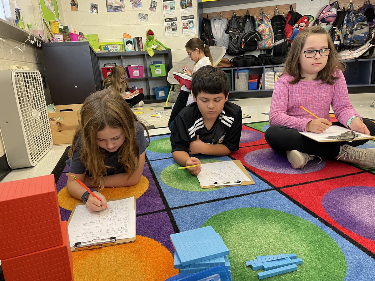 MGatesclass's tweet photo. Fun in Math and Science these last few weeks! 🧪 🧮 @fairviewesfcps https://t.co/tRxgqhCpSb