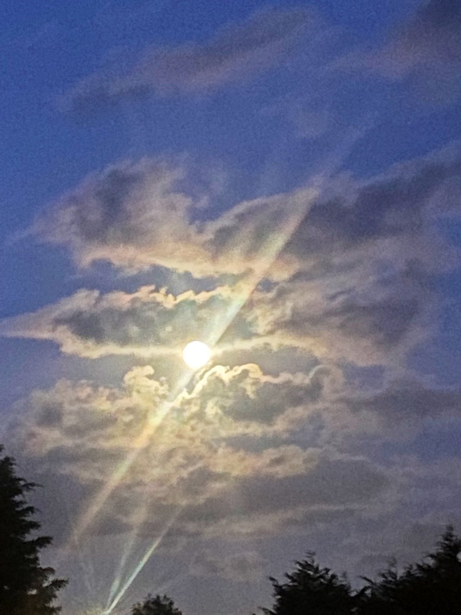 Y5Redgate's tweet photo. Miss S and Mrs D @RedgateGardens1 have been stargazing again tonight, continuing our #FormbyMoonwatch but can you name the phase? 🤔 Thanks for all your hard work this week, enjoy your weekend and keep your eyes to the skies Y5!🌙 ✨🙌🏻 #SpaceIsAce https://t.co/eilWTz3hZJ