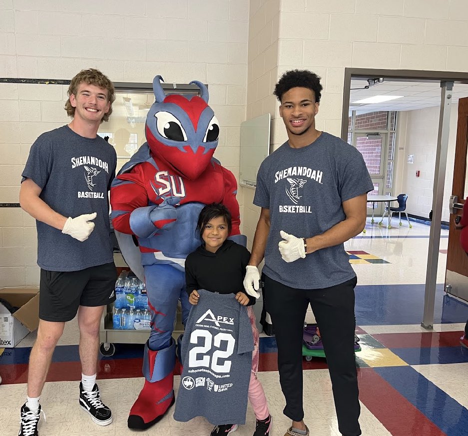 Shenandoah Hoops tweet media
