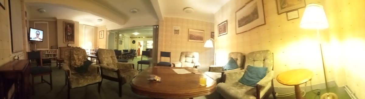 SsiRobertson's tweet photo. Place never changes. Love this mess https://t.co/VfFSVZOGyY