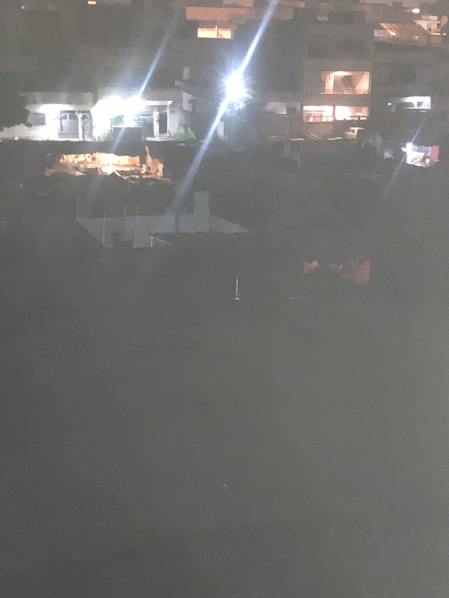 marlborolightpk's tweet photo. @KElectricPk jhoprion main light aarahi hai lekin gharon main nahi https://t.co/u2a3CSHyaU