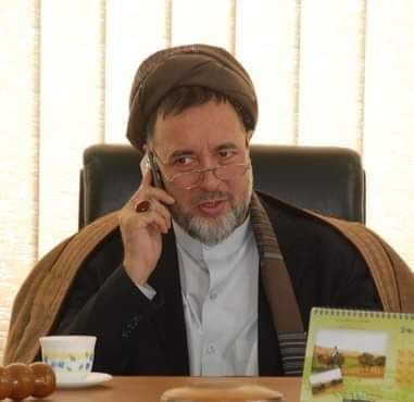 Inaw1d's tweet photo. ننگ ما ننگ ما رهبر الدنگ ما
شرم بود بر شما که از مال مردم مستحق شکم فامیل ها خود را پر می‌کردید.!

#StopHazaraGenocide https://t.co/Ok1w8nKHe1