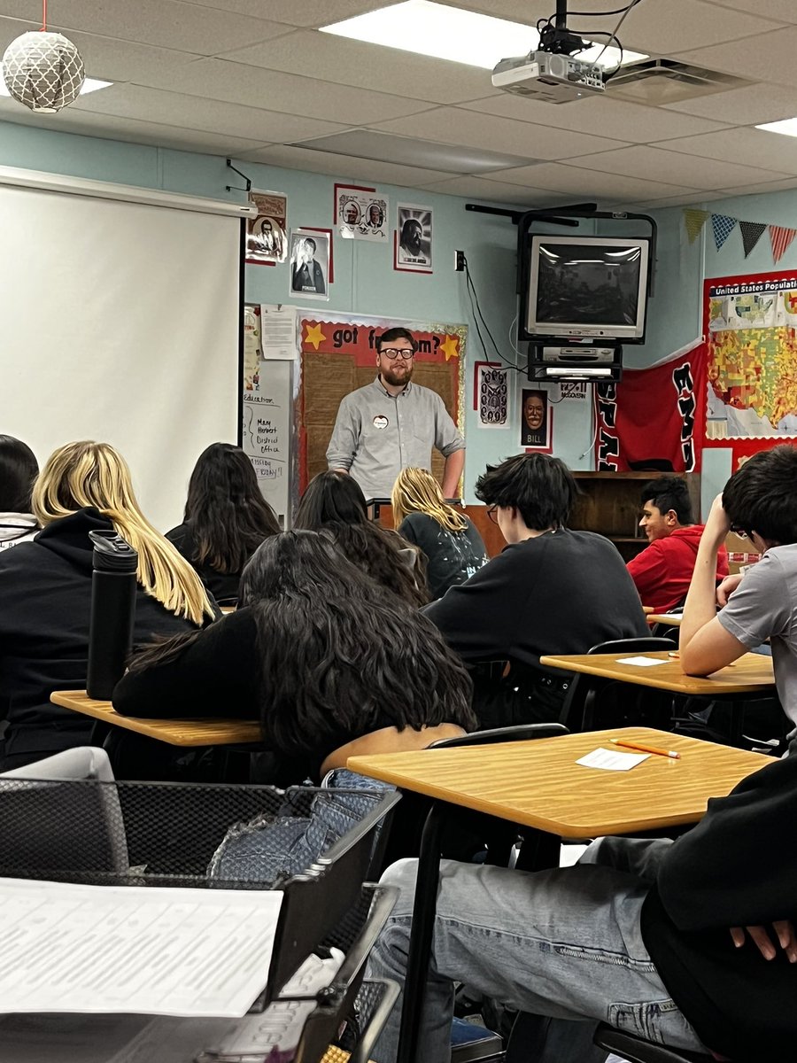 Thank you to former EHS grad Nick Velo for coming and speaking to our business and practical law classes about the process to get into college, law school, and tips for success for those interested in the career!! #EmporiaProud