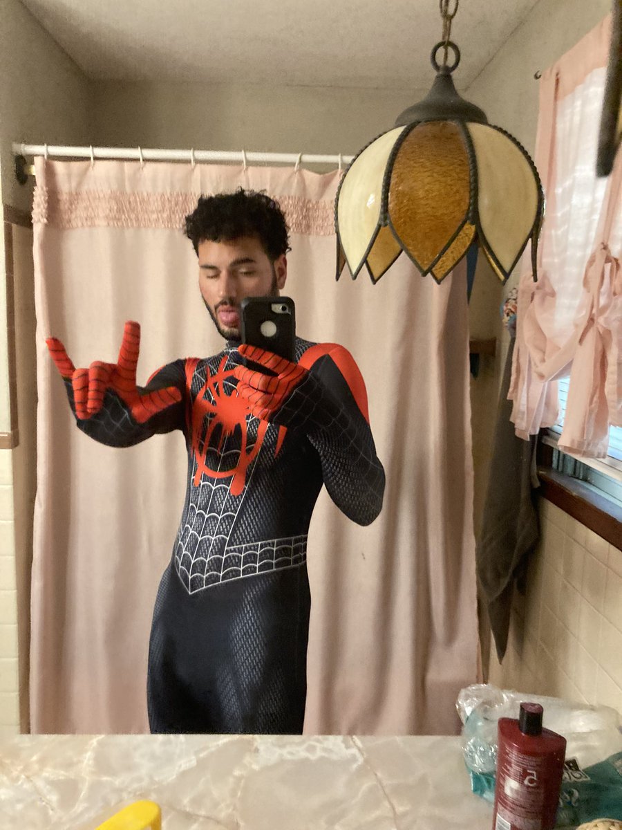 tawkslang's tweet photo. Best spiderman / Miles morales 🇵🇷🕷 https://t.co/jHMbDsqJqU