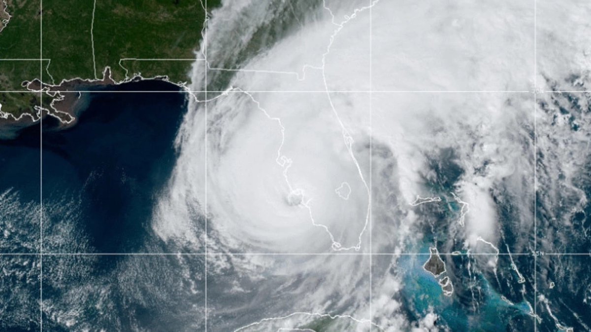 straubjp's tweet photo. God and Hurricane Ian  https://t.co/07X8on82Ec   Image: CIRA/NOAA https://t.co/FDEFRNGG90