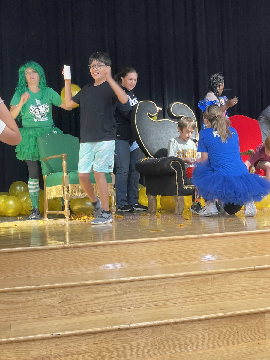 Ginger Landes tweet media