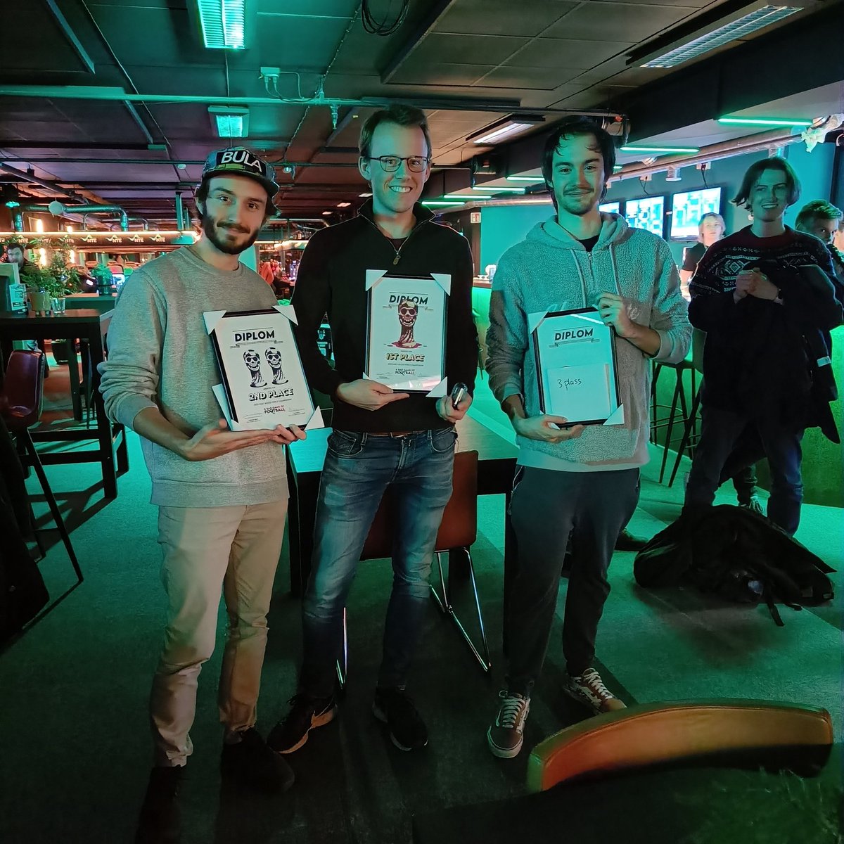 StudioGauntlet's tweet photo. The proud winners of the first ever @ABGOFGame World Championship!
Many thanks to everyone who showed up and @JotunheimenE for helping us host the event! https://t.co/nnUETl94N8