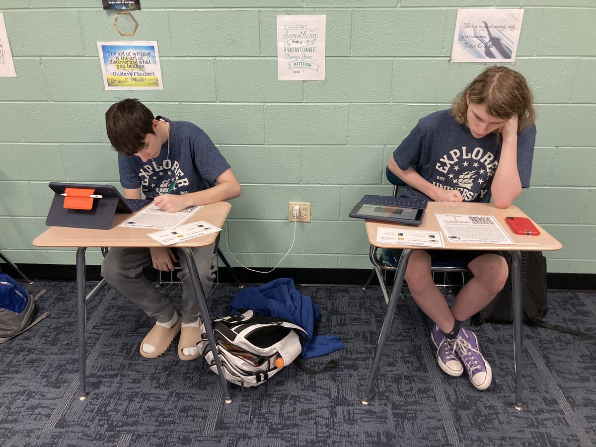MrsPetraska's tweet photo. We had a great day learning about adaptive problem solving for our first Explorer Day! Honors 10 students made boats like the narrator in “The Bass, The River, and Sheila Mant” and English 11 students cleared Bridget Bishop’s name after reading about her in “The Crucible”! ⚓️ https://t.co/djNHpLrAWN