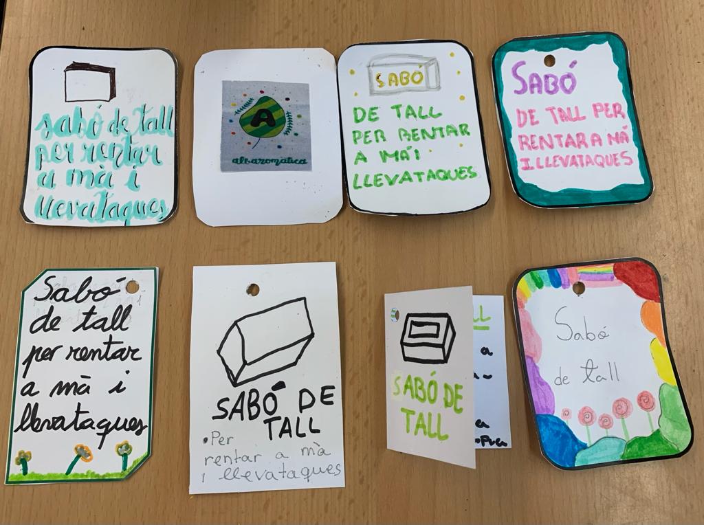 AlbaCorbins's tweet photo. L'empresa Albaromàtica ha reprès el camí del present curs 22/23.
Un nou producte estrella, el sabó de tall, per rentar a mà o com a llevataques.
Ara ja el coneixeu, només cal que quan estigui a la venda, el compreu!!!
#collagran https://t.co/8XNZFA3xrv