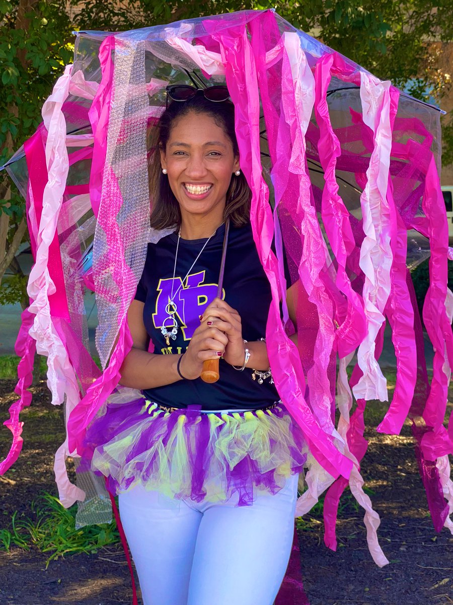 Some days my job is hard, today was not one of those days! 😊 <a href="/NBroughtonHS/">Broughton Magnet HS</a> 💜💛