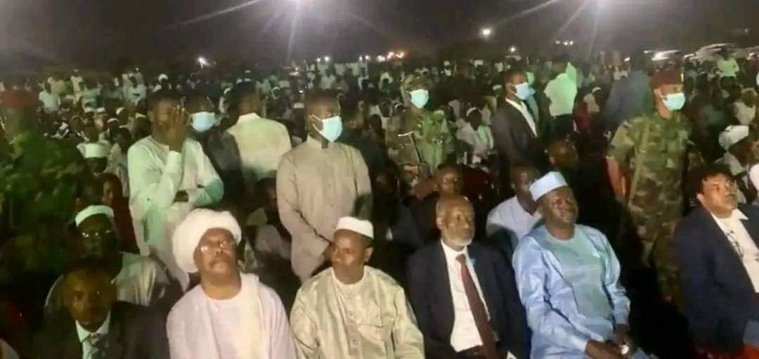 anwar_ali2025's tweet image. ندوة مسلحة ممنوع الاقتراب او التصوير 🤣🤣🤣🤣🤣