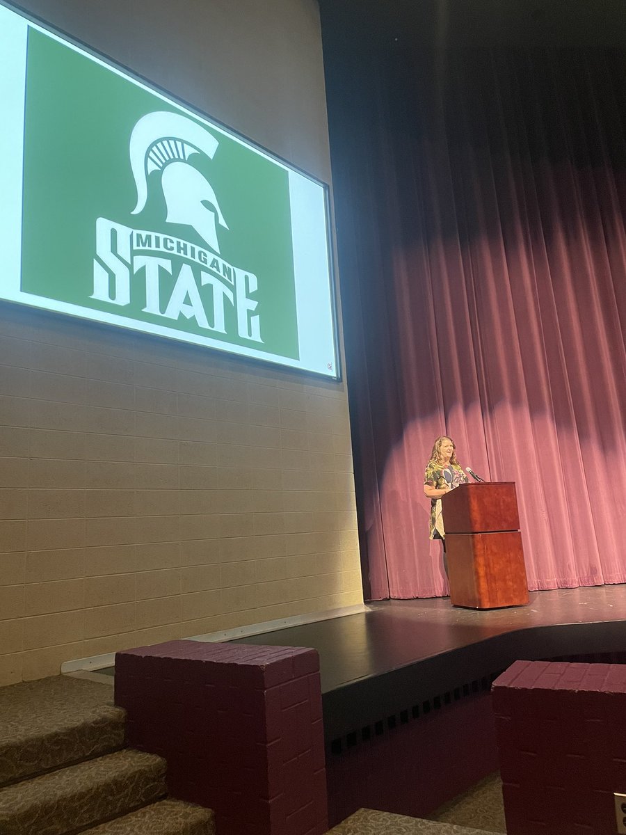 It was an incredible day of learning in Lamphere about being Trauma-Informed with Shenandoah Chefalo. She’s an inspiration to us all. It was awesome to be learning together as an entire district today.