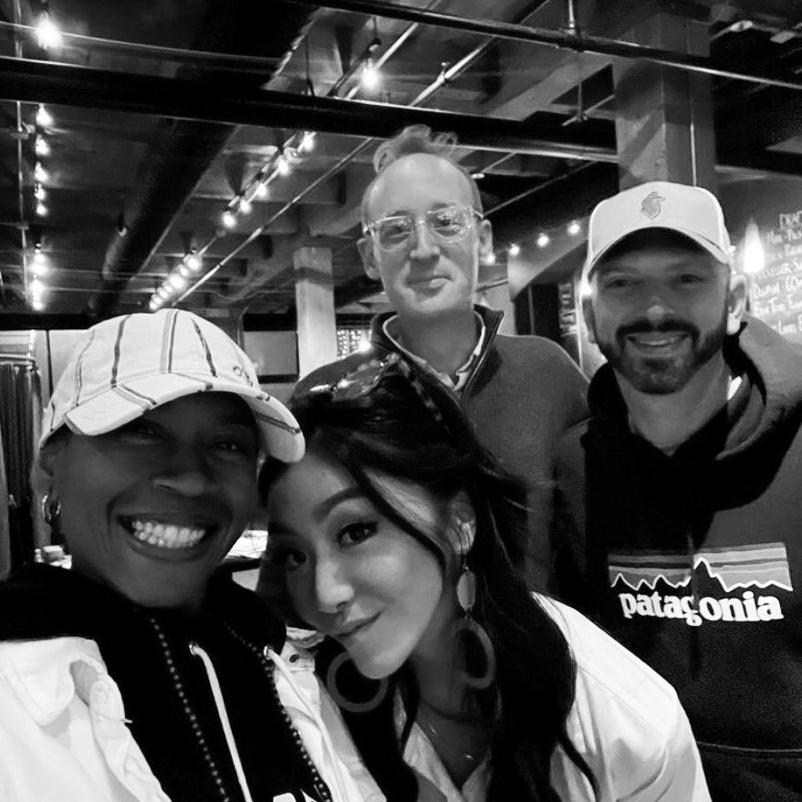 rocthevesper's tweet photo. So glad these cool peeps stopped in to celebrate! 🥂#bdays #rocthevesper #birthdaywithfriends #vespering #thevesper #explorerochester #roc #roceats #rocfoodies #rocbirthday #rochester #roctails #cocktails #craftcocktails #rochestercocktails
📸: @baddassbodiesbysean https://t.co/JbV9hSpu7X